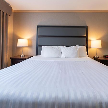 Prestige Radium Hot Springs Resort, Worldhotels Crafted Extérieur photo