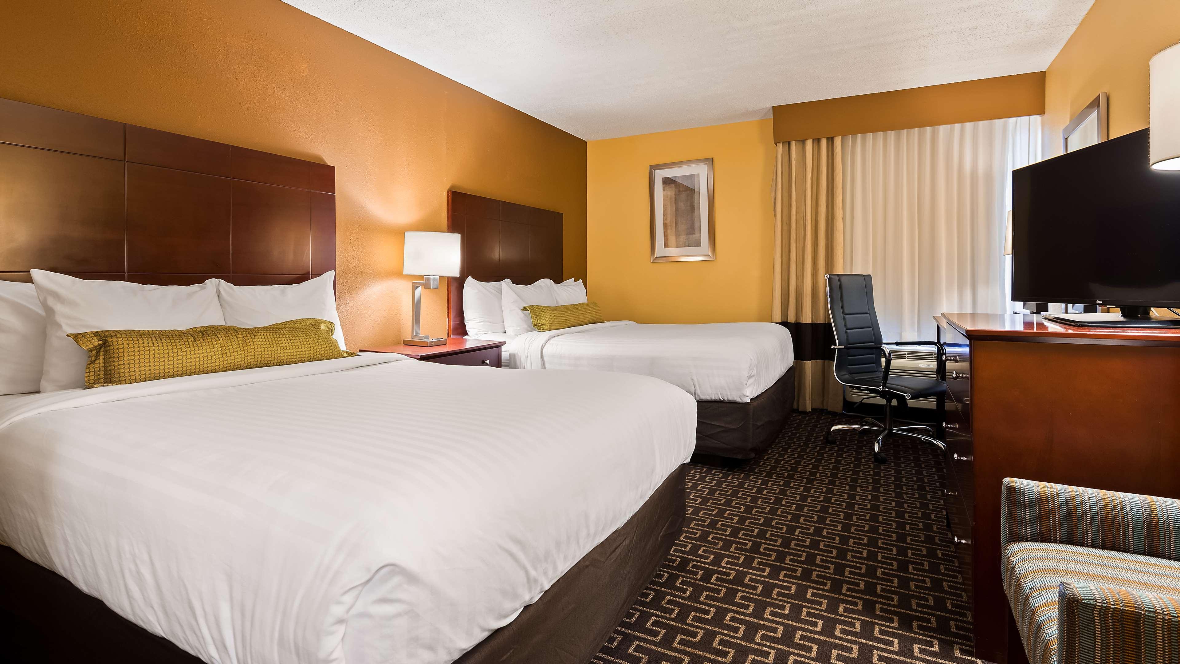 Prestige Radium Hot Springs Resort, Worldhotels Crafted Extérieur photo
