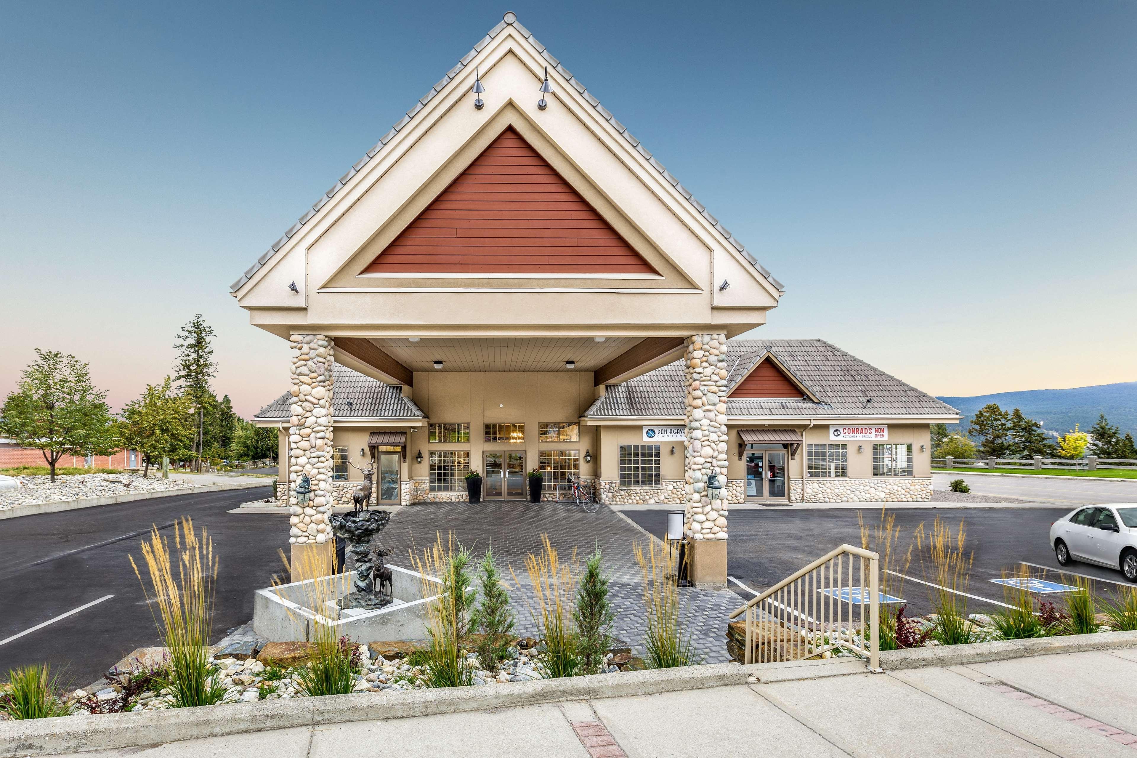 Prestige Radium Hot Springs Resort, Worldhotels Crafted Extérieur photo