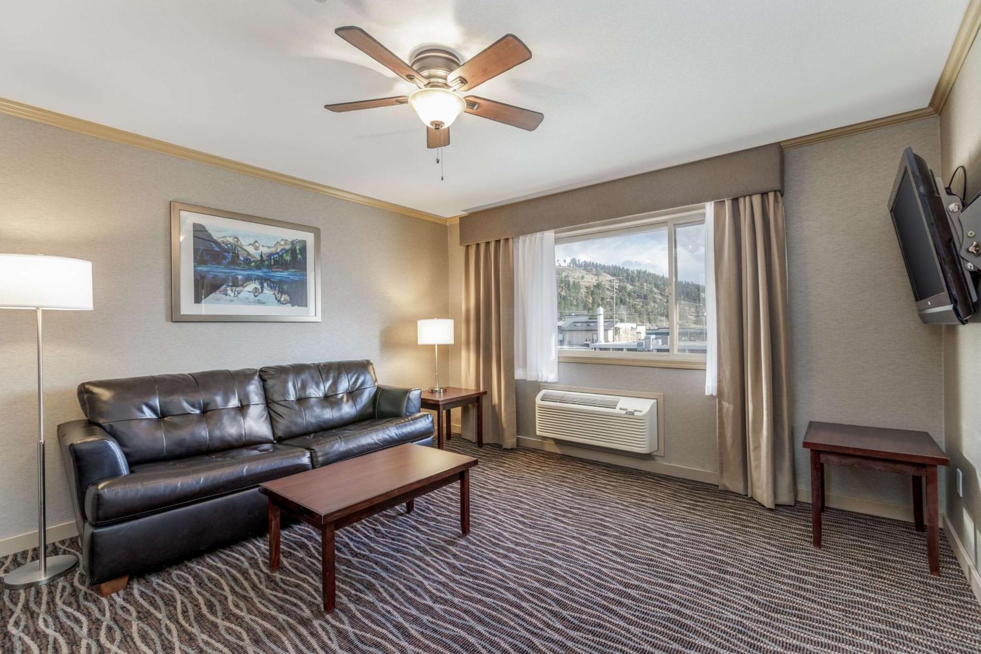 Prestige Radium Hot Springs Resort, Worldhotels Crafted Extérieur photo
