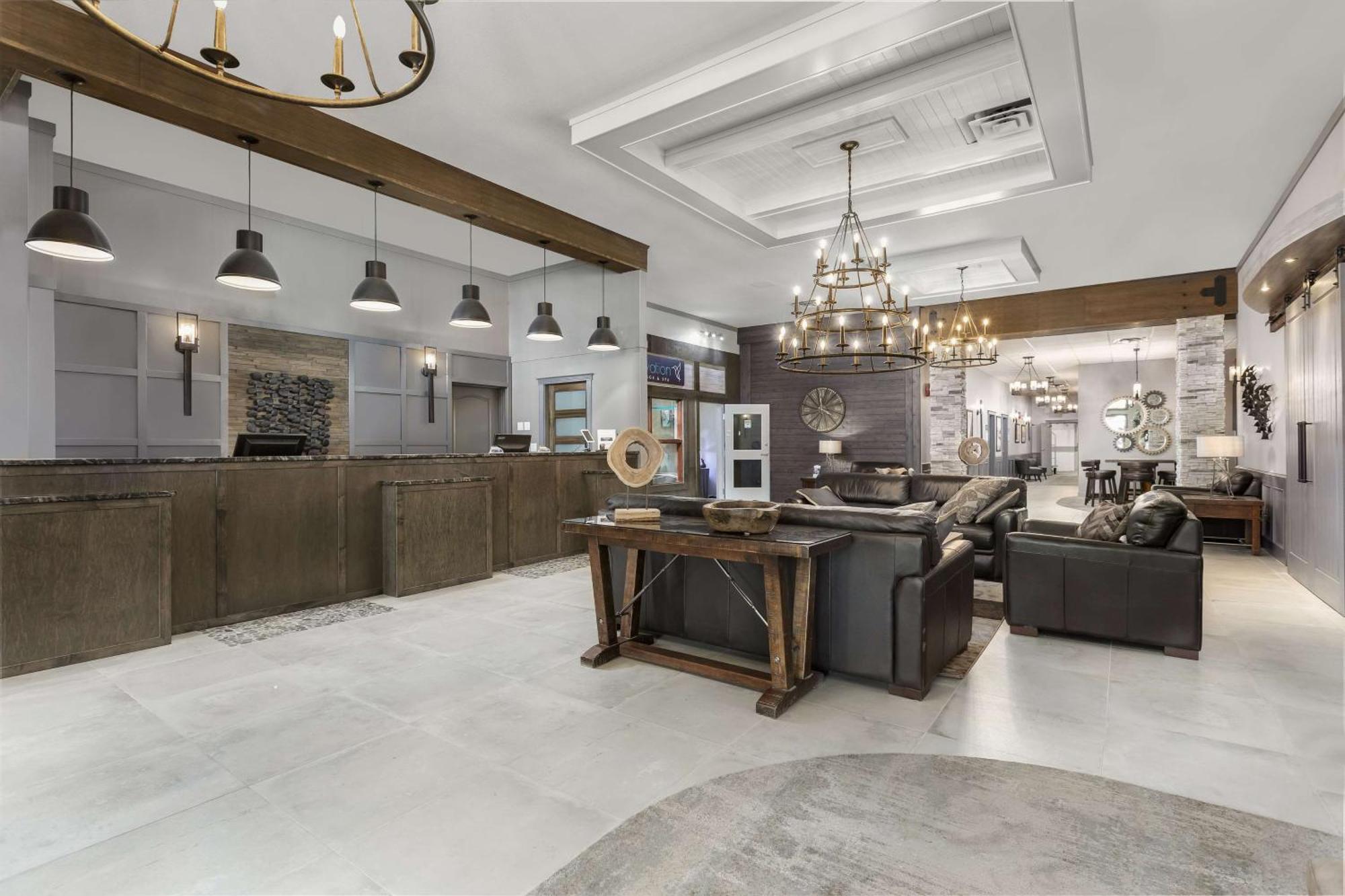 Prestige Radium Hot Springs Resort, Worldhotels Crafted Extérieur photo